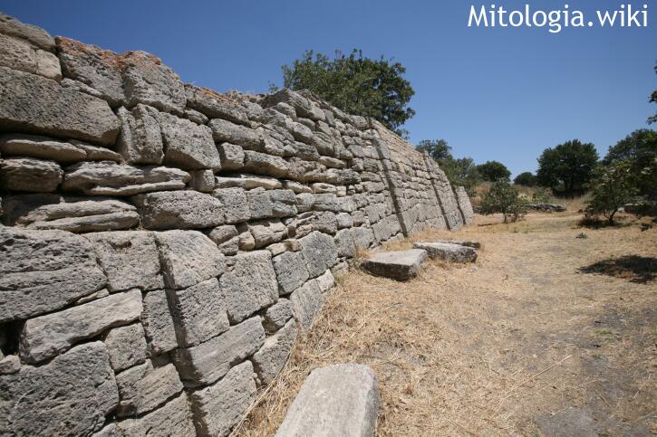Las ruinas de la antigua Troya en la moderna Hisarlik, Turquía